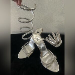 Nib Shiekeh rhinestone shoes
